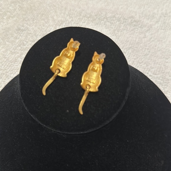 Cat Dancing Tail Earrings - Picture 4 of 5